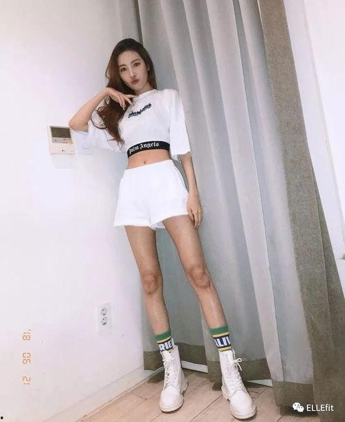 腿腿娱乐吃瓜,揭秘娱乐圈最新吃瓜事件,带你领略明星幕后故事